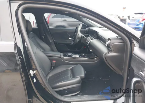 2019 Mercedes-Benz A 220 из США, поврежденный, VIN WDD3G4EB0KW020930